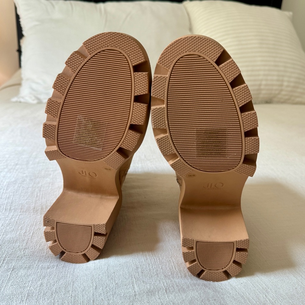 JLO Emalee Bootie - Picture 8 of 8